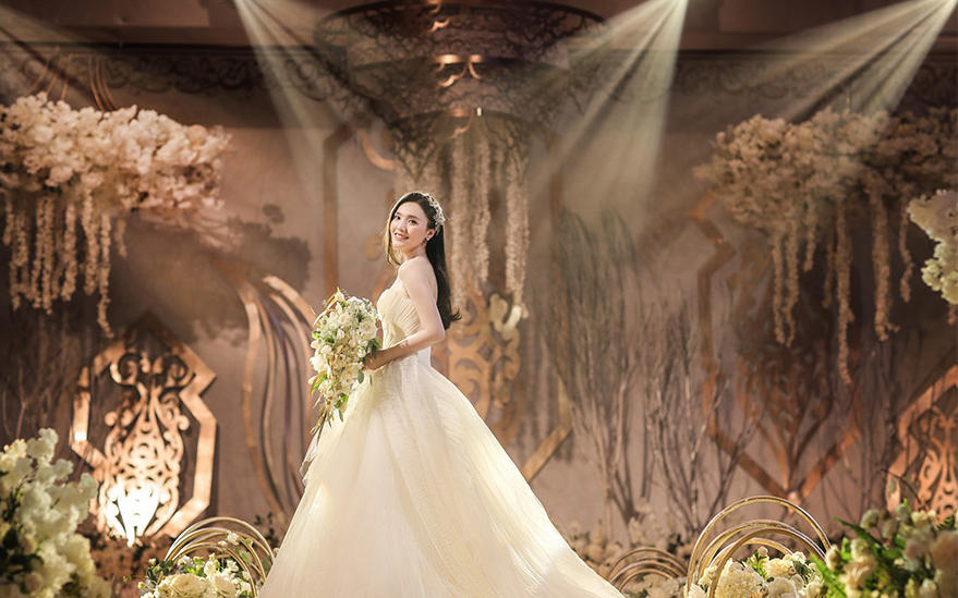 【臻·晴婚礼】香槟色小清新温馨婚礼（含四大金刚）