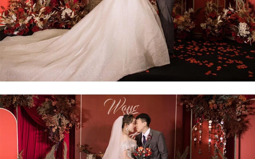 红色小酒店饱满小预算婚礼