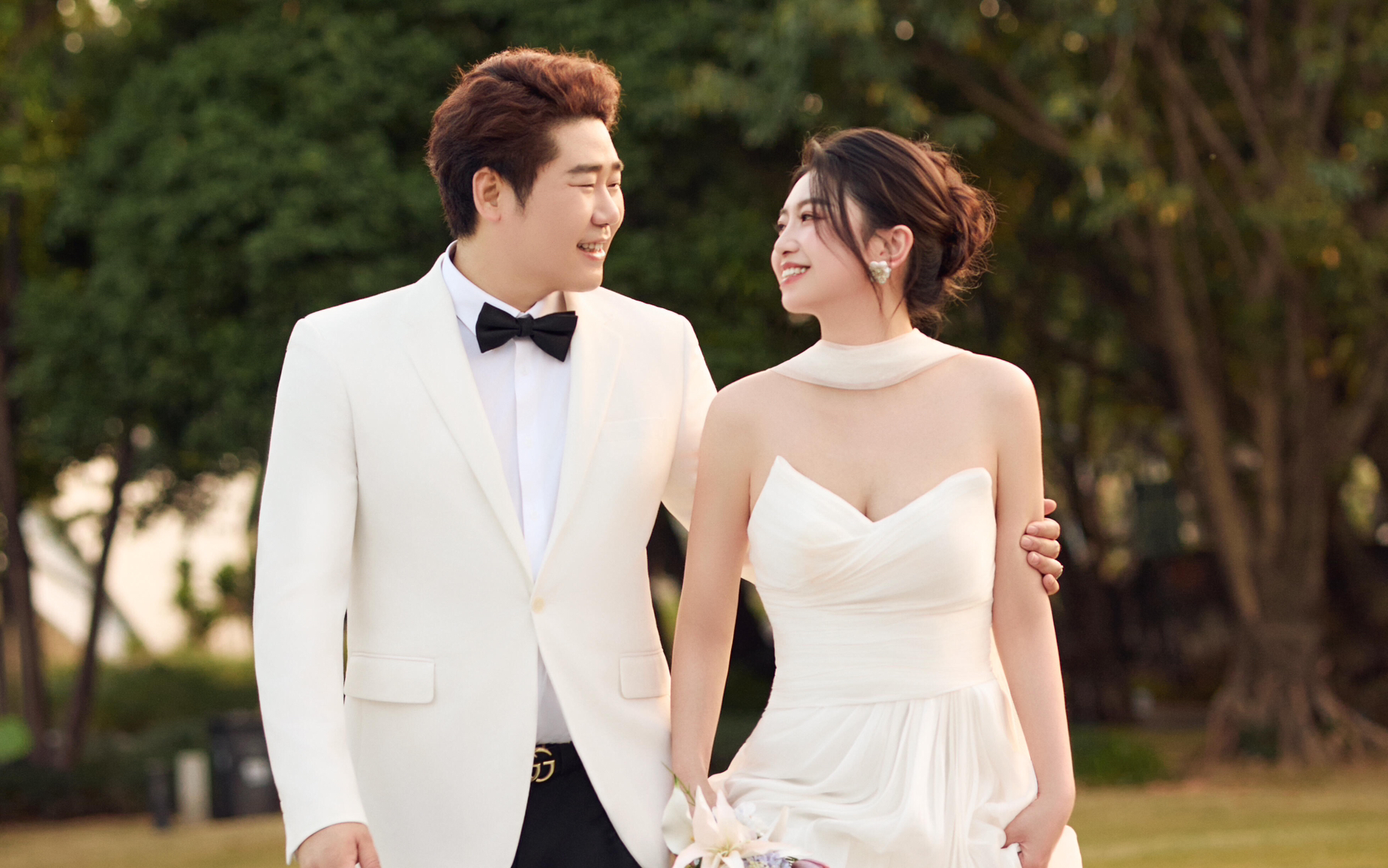 草坪系列客片欣賞！石家莊婚紗照推薦系列