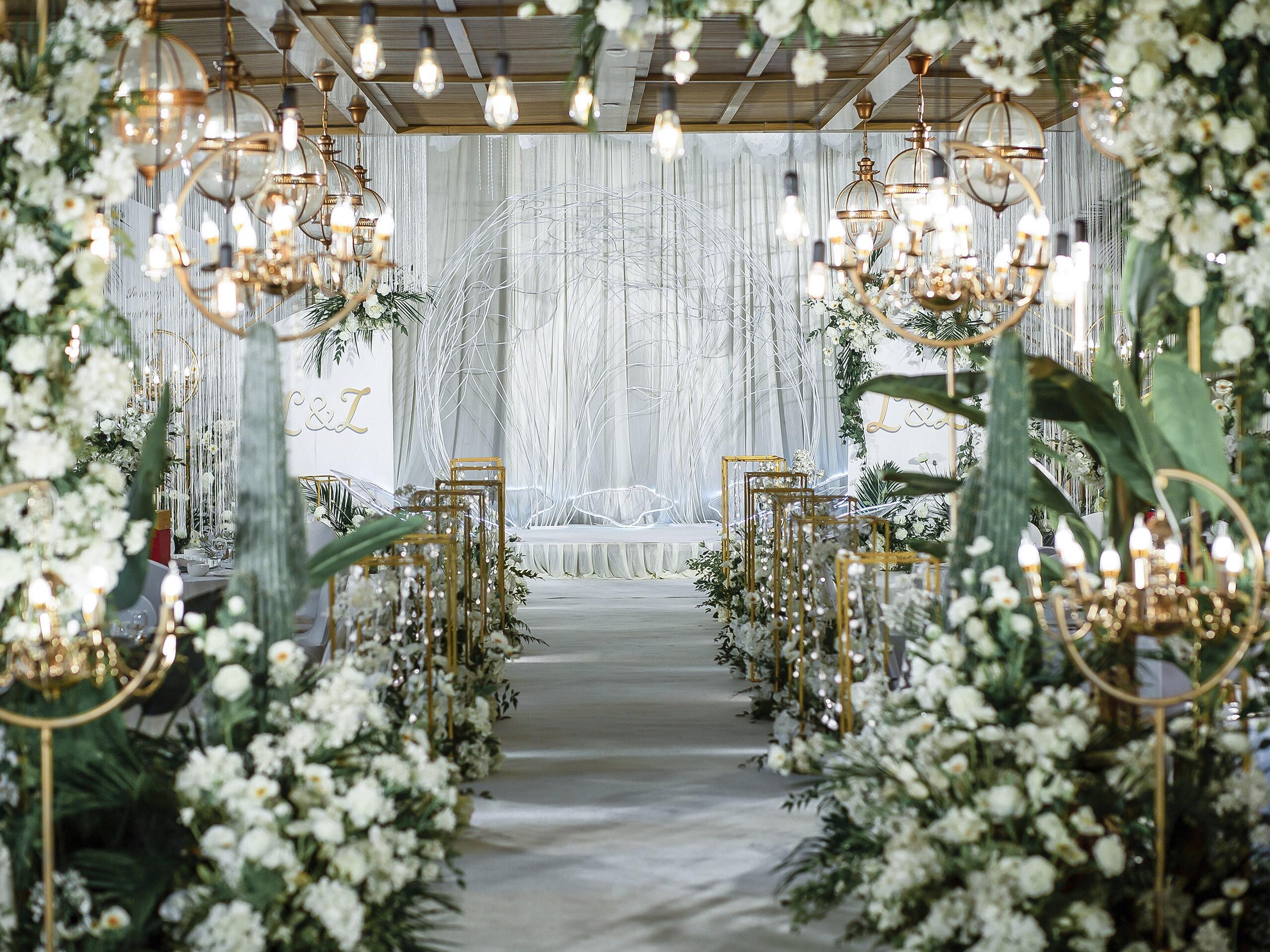 【简约风格】清新自然婚礼-流程定制-主持化妆全包