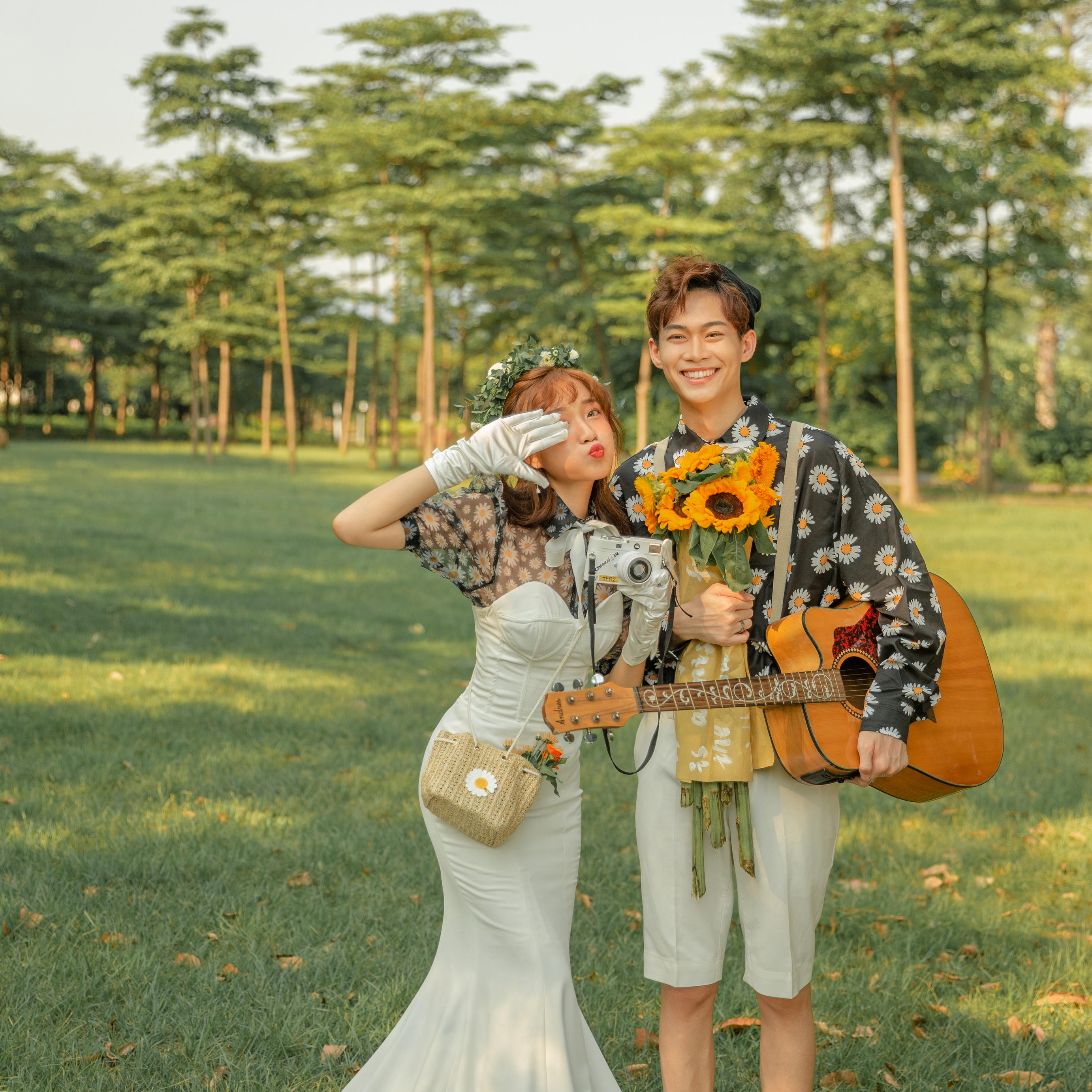 私人专属定制拍摄服务+剧情MV+婚庆服饰三件套