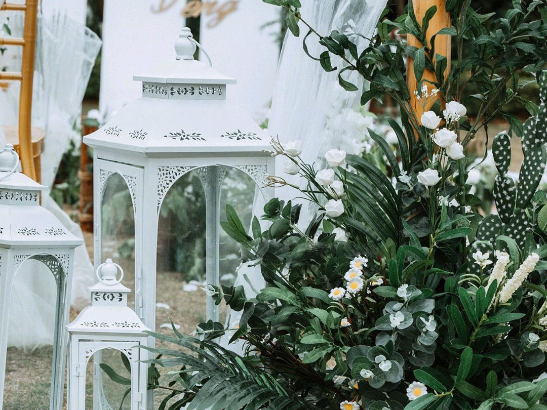 一生太短暂，遇到喜欢的人就要认真喜欢