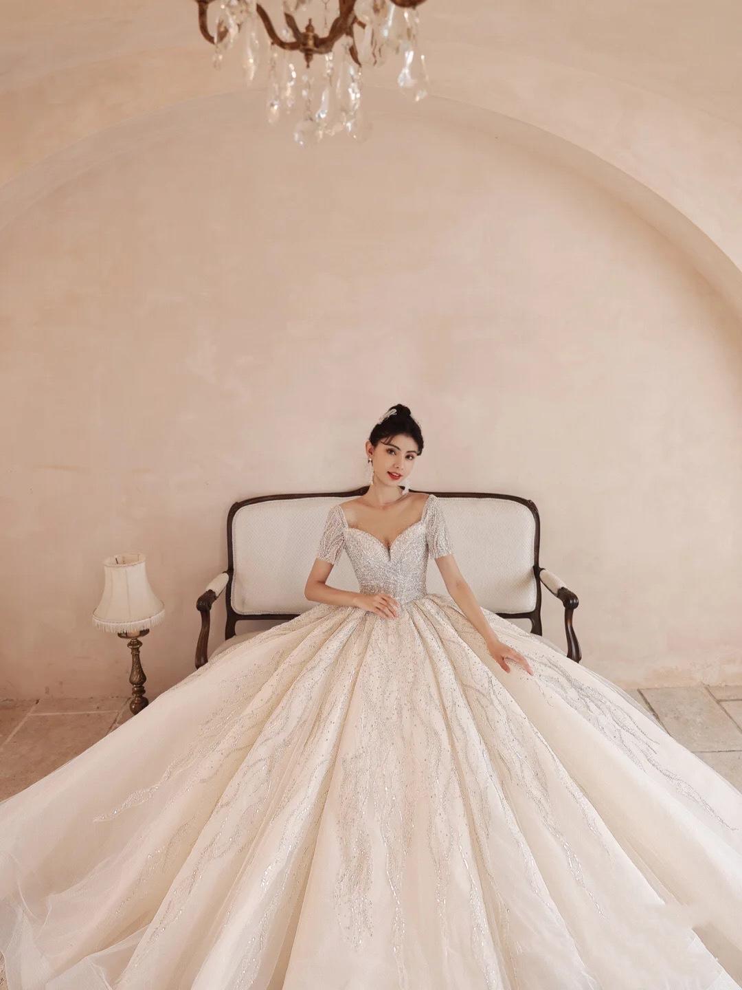 婚礼全套  新人十一件套餐