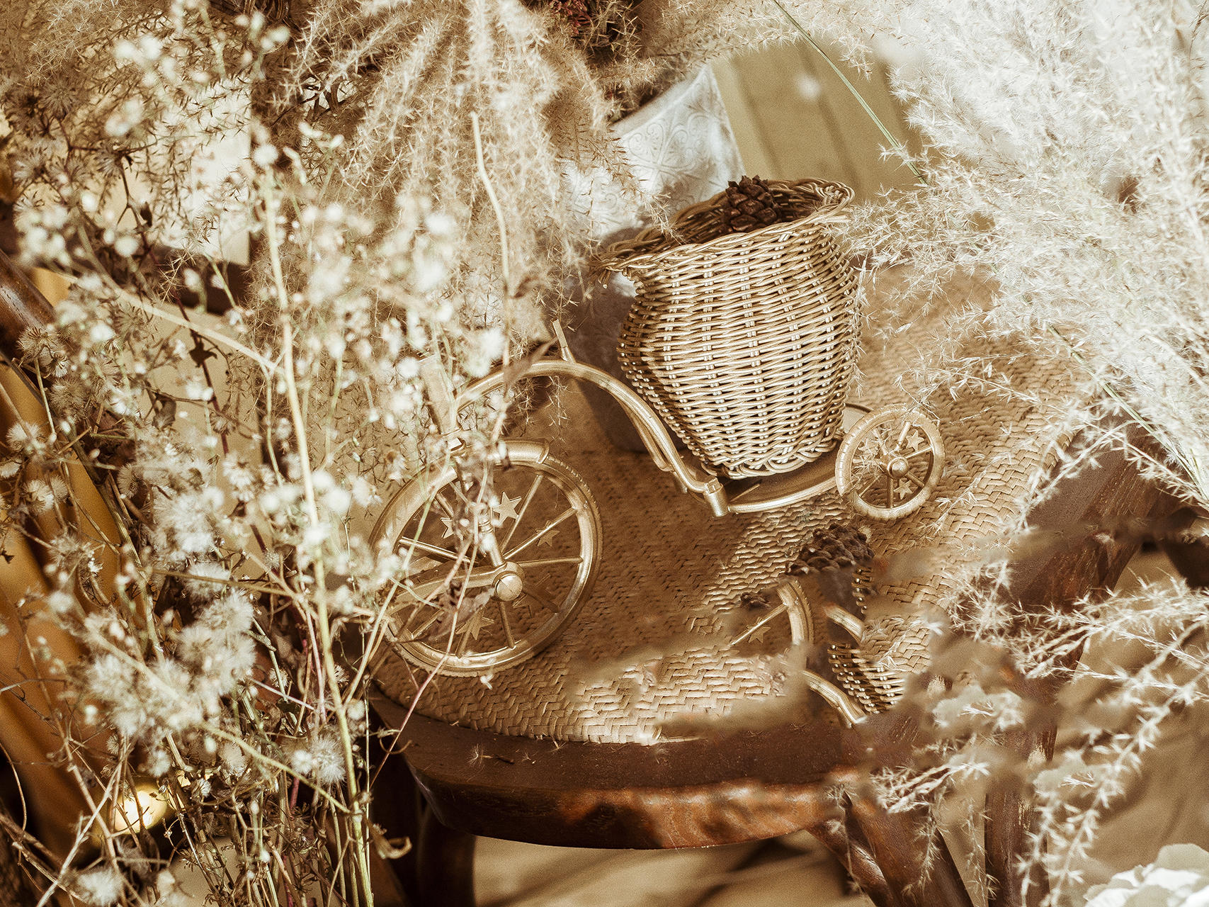 爱的真谛【香槟色主题婚礼】内含司仪摄像摄影跟妆