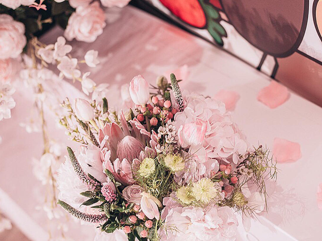 卡通创意主题婚礼，一价全包