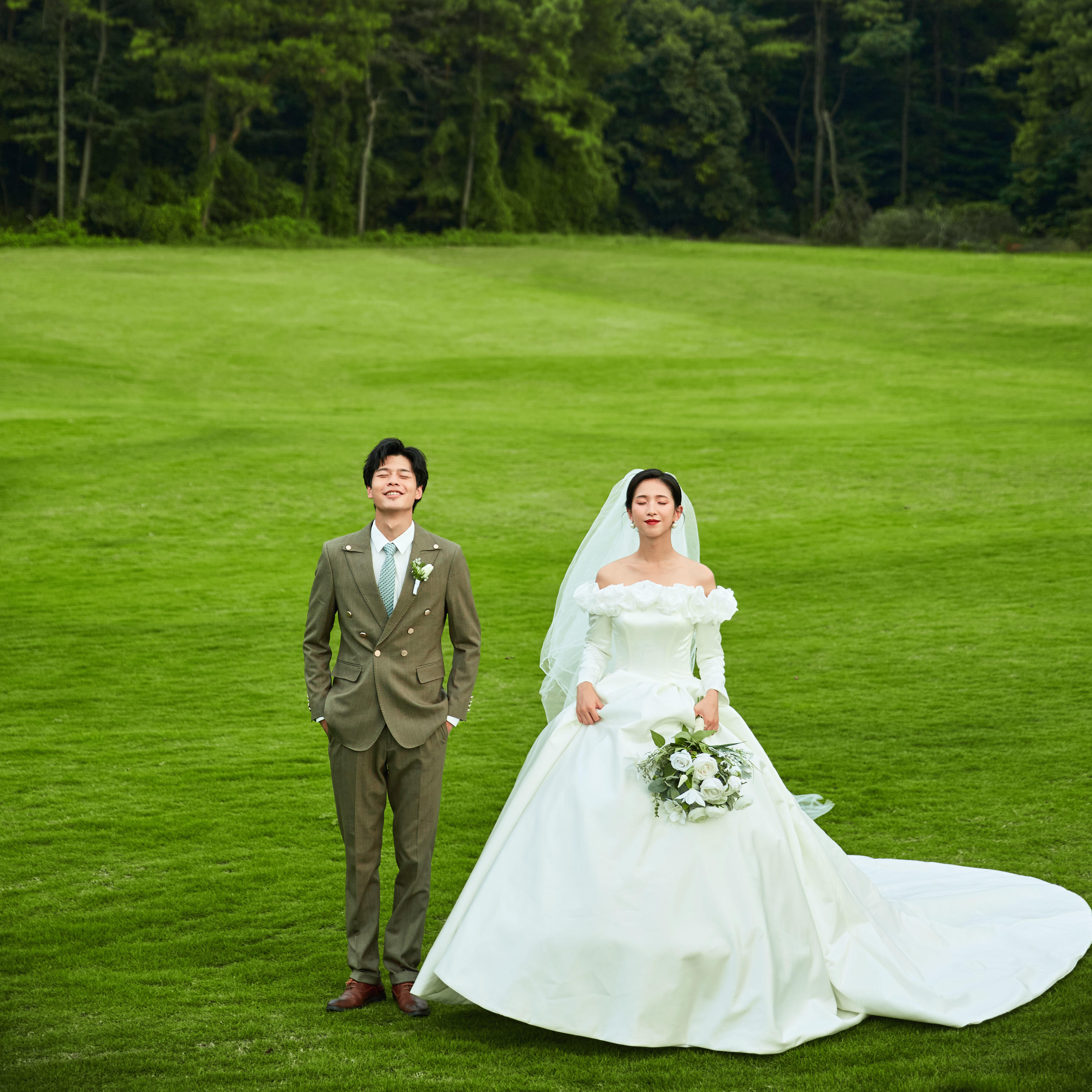 无法拒绝的草坪婚纱照，简直美哭了
