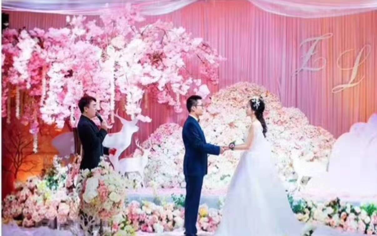 1温馨婚礼主持2专业婚礼策划3音乐执行DJ