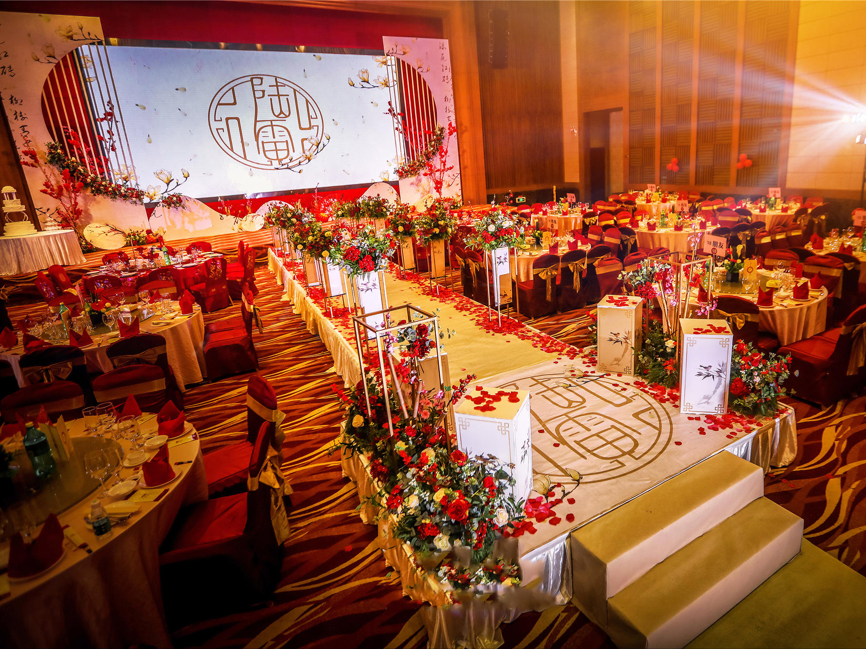 华庭卡洛琳浪漫新中式高端定制