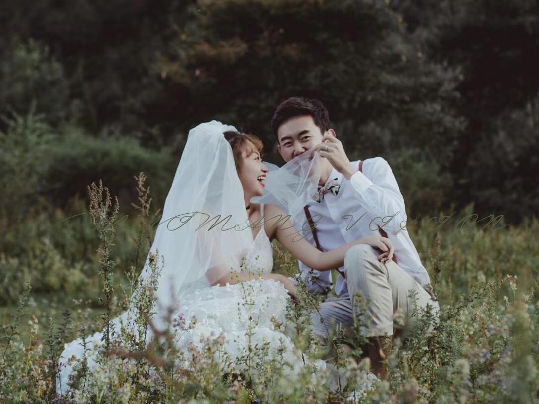 适合海岛婚礼的小托仪式主纱