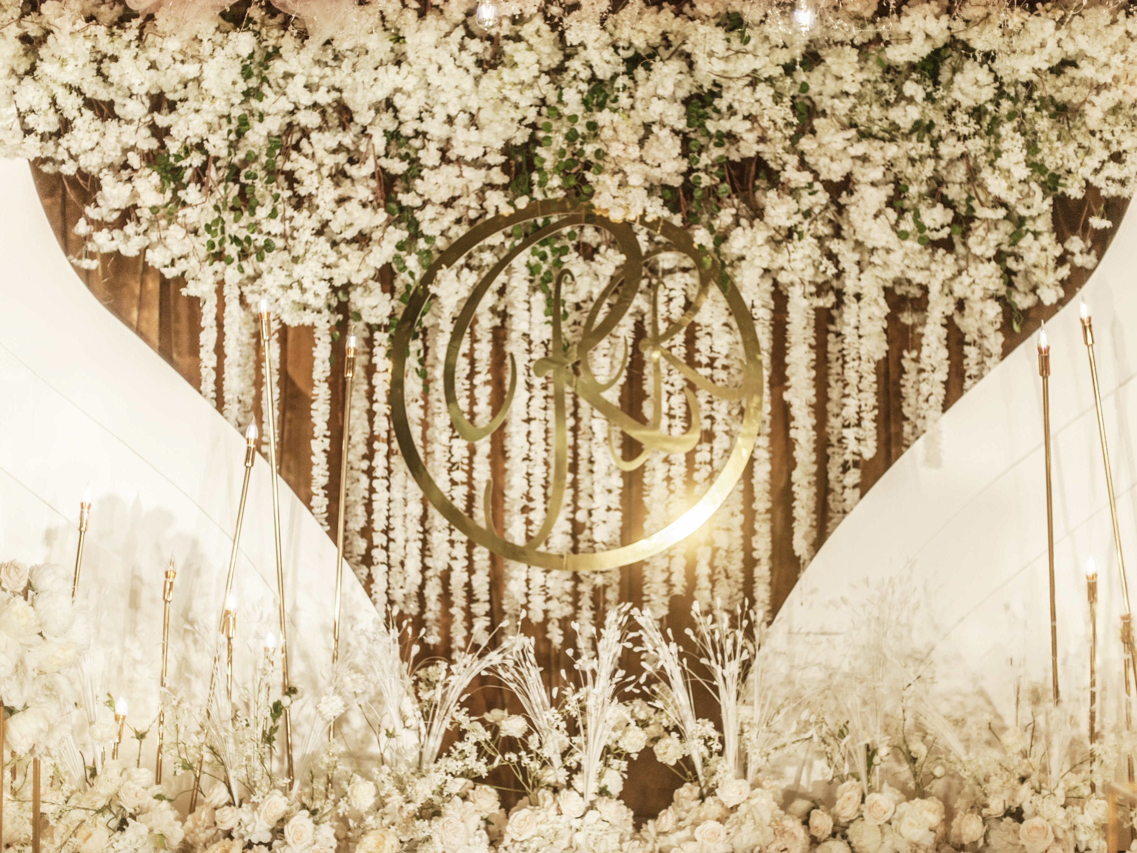 人气香槟色大气婚礼婚庆布置