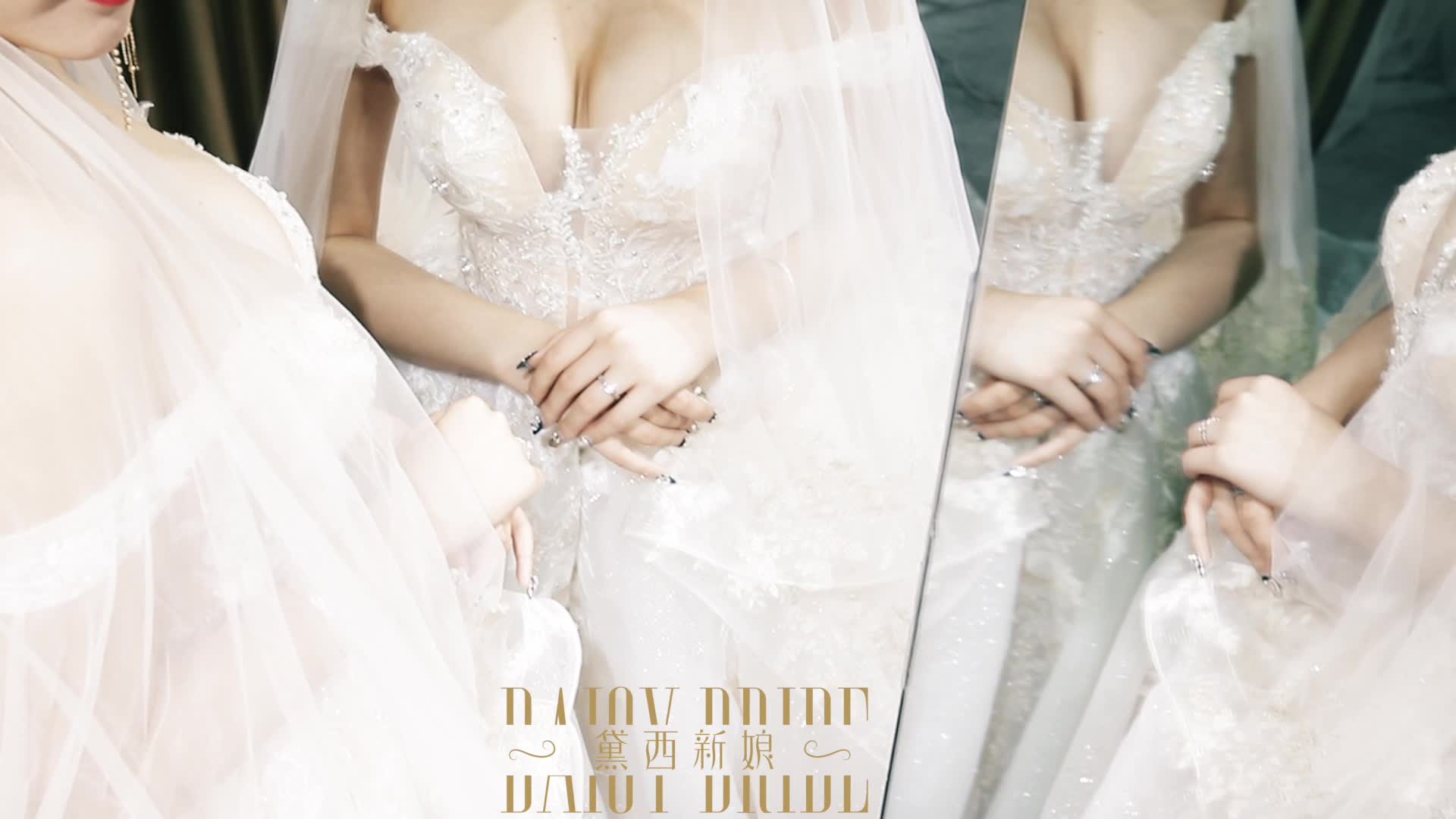 【超值租赁】3件套租赁 满3000送灰姑娘水晶鞋