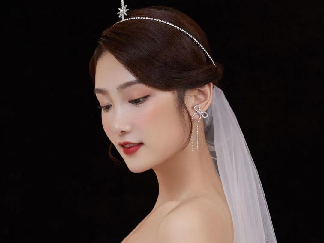 高端星級新娘全天跟妝-廣佛總監化妝師贈伴娘妝特惠