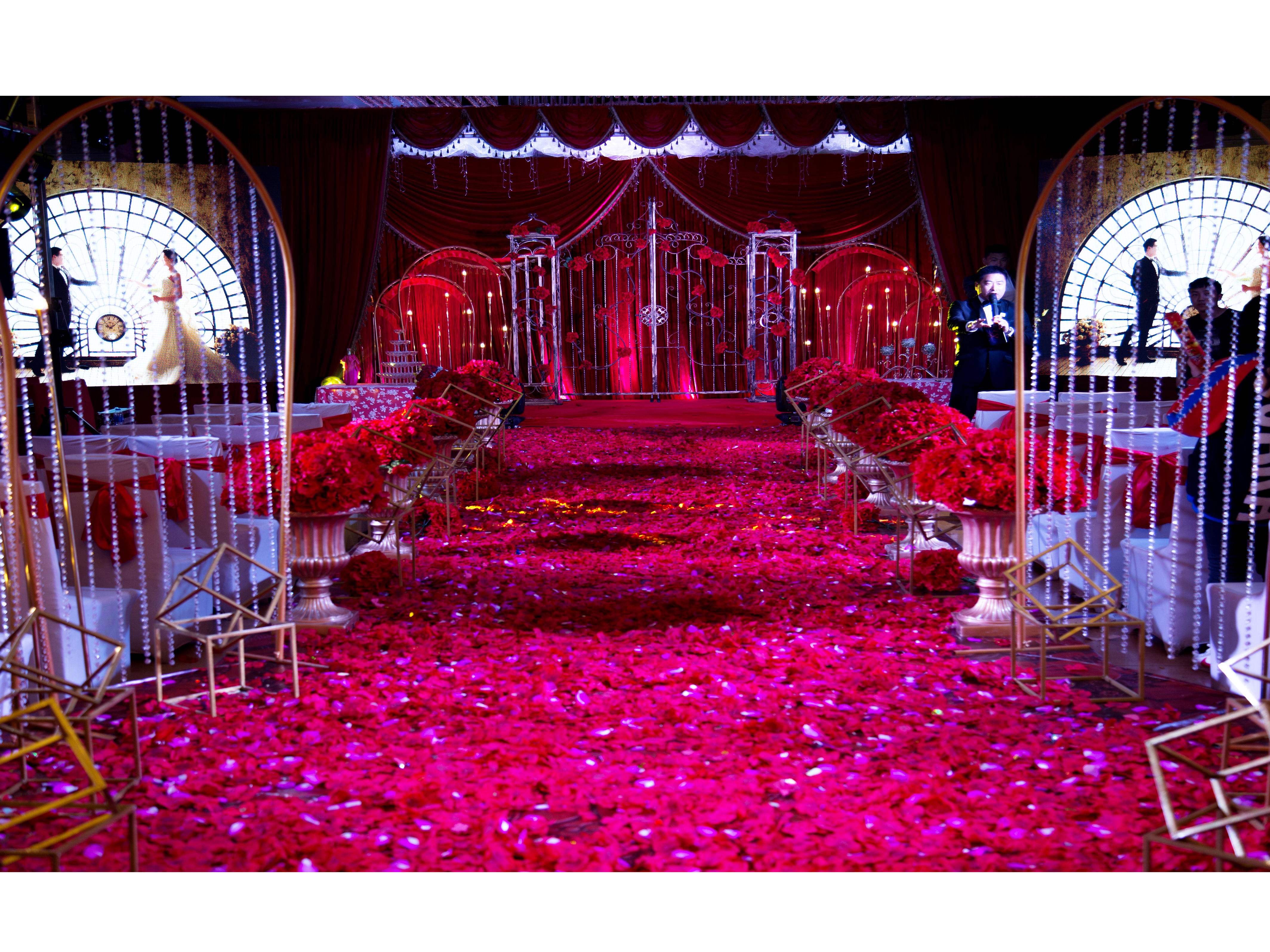 【媛媛婚礼】欧式复古轻奢浪漫红色婚礼