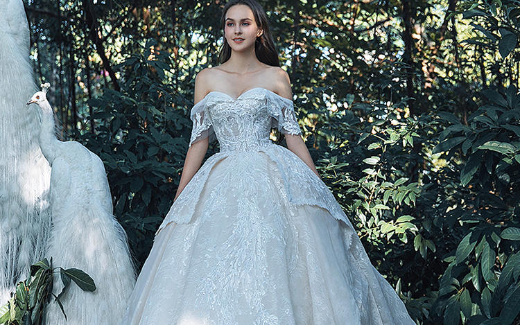 M&W WEDDING缦 主纱 蓬纱婚纱礼服