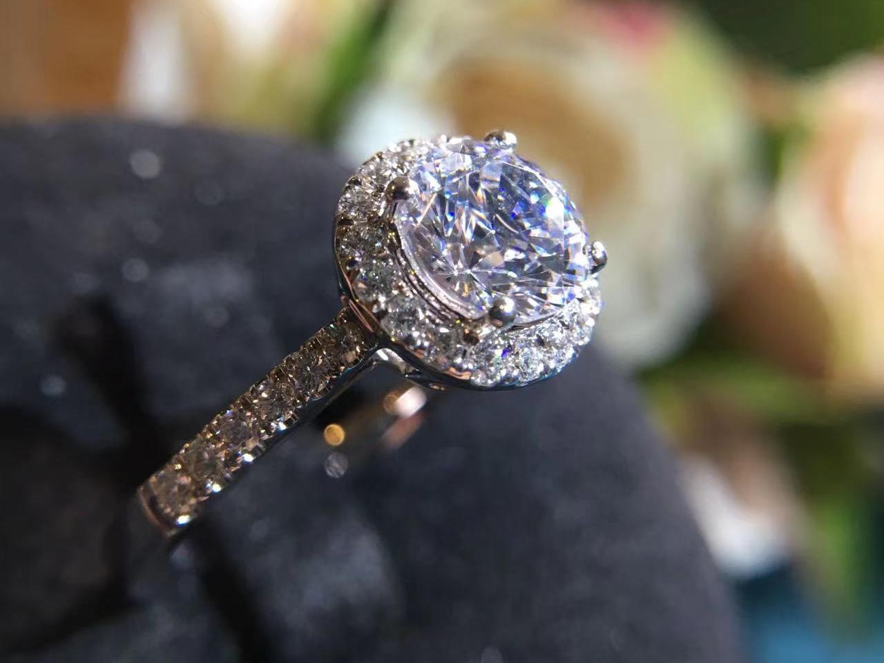 非梵钰禧｜18K白金圆石四爪空托八星八箭结婚订婚