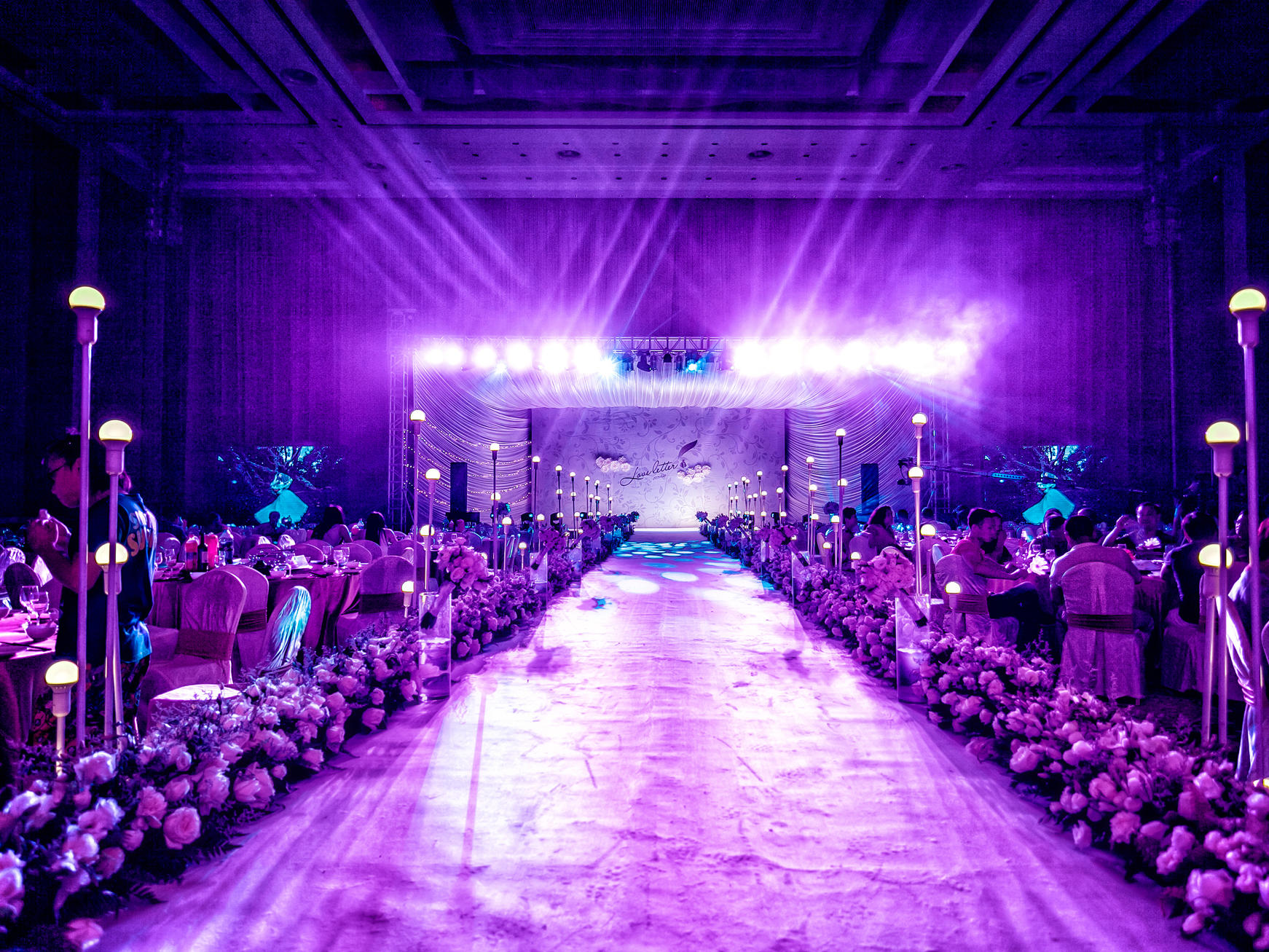 【澳斯汀私人婚礼定制】室内白绿高端