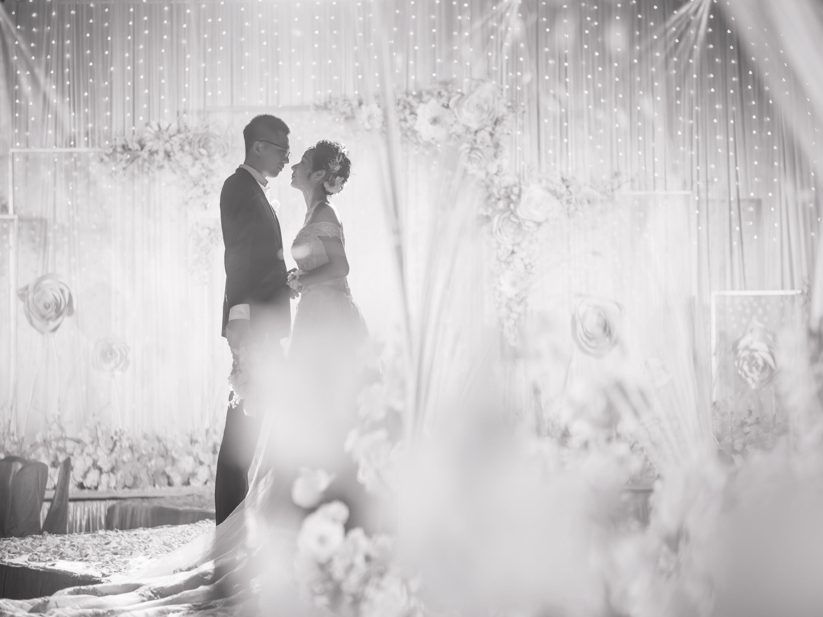 【Ever性价比】礼服三件套+资深化妆师全天跟妆