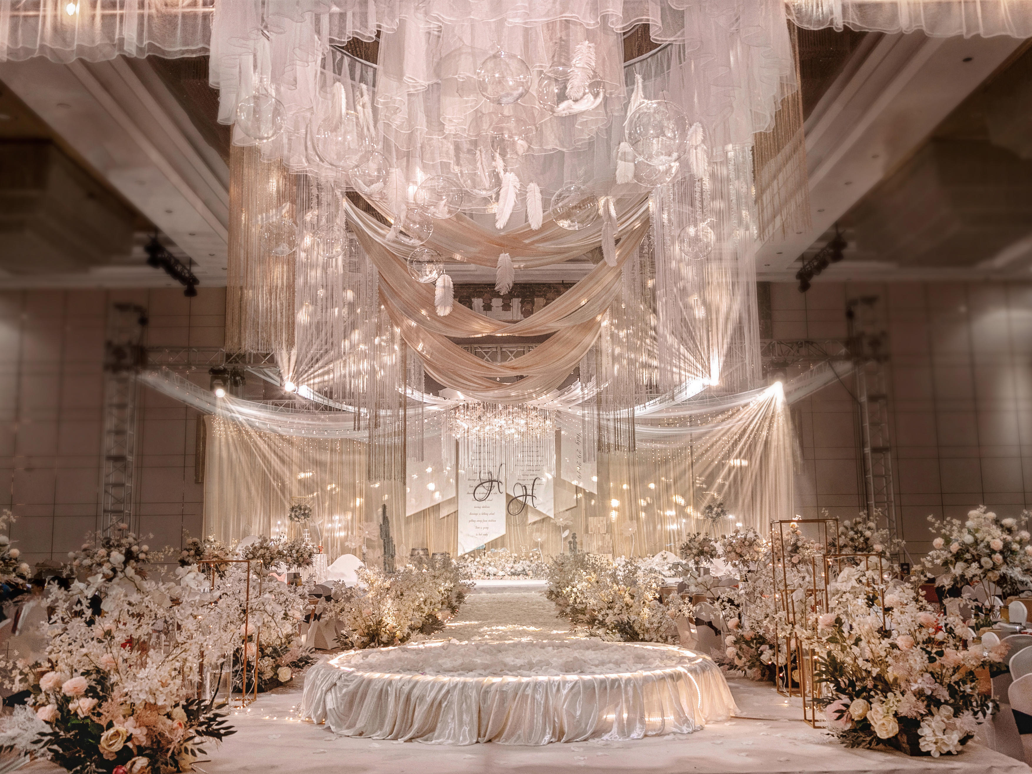 高贵典雅，香槟色婚礼-2020