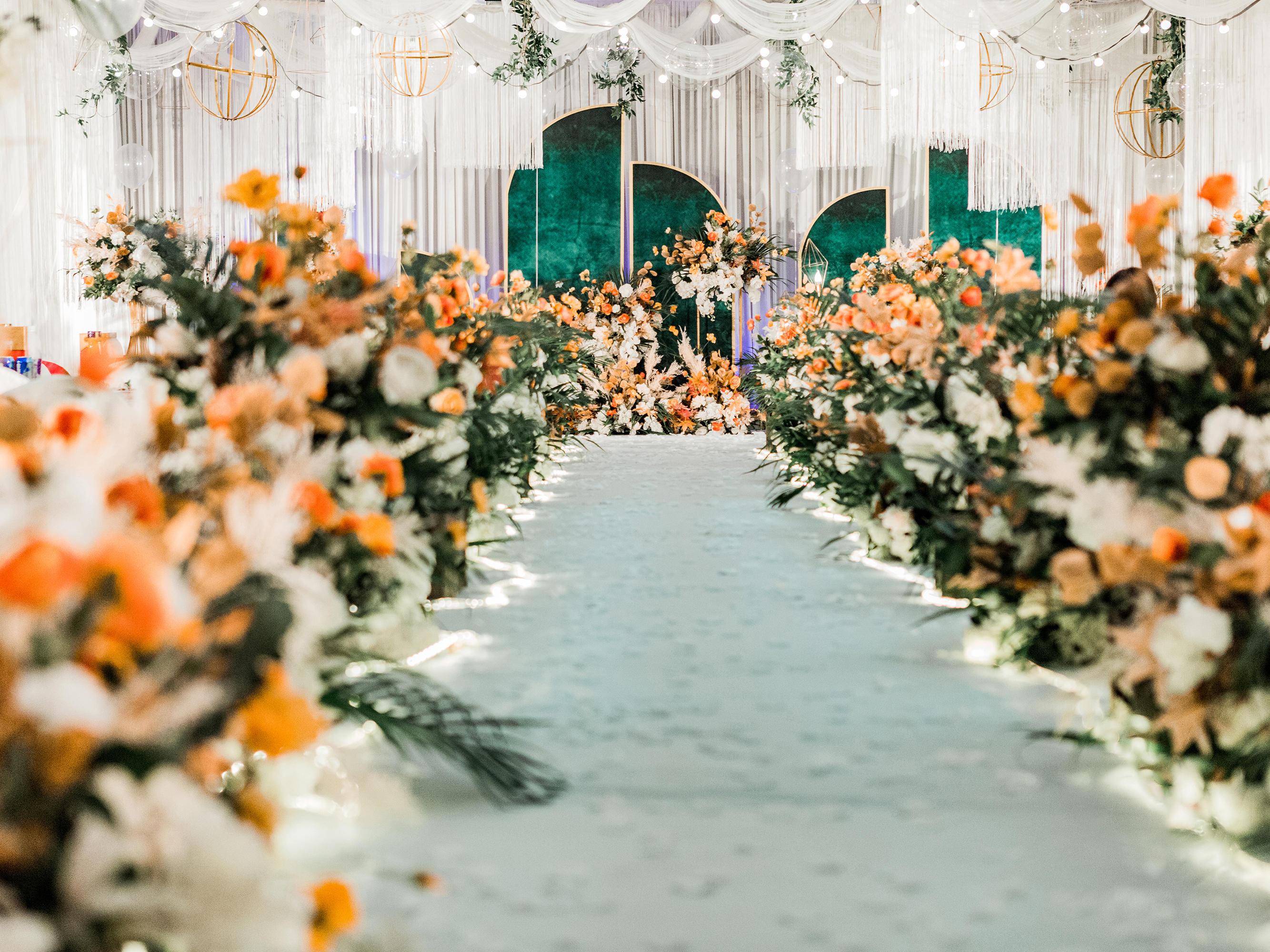 『维卡婚礼』小预算婚礼送总监四大