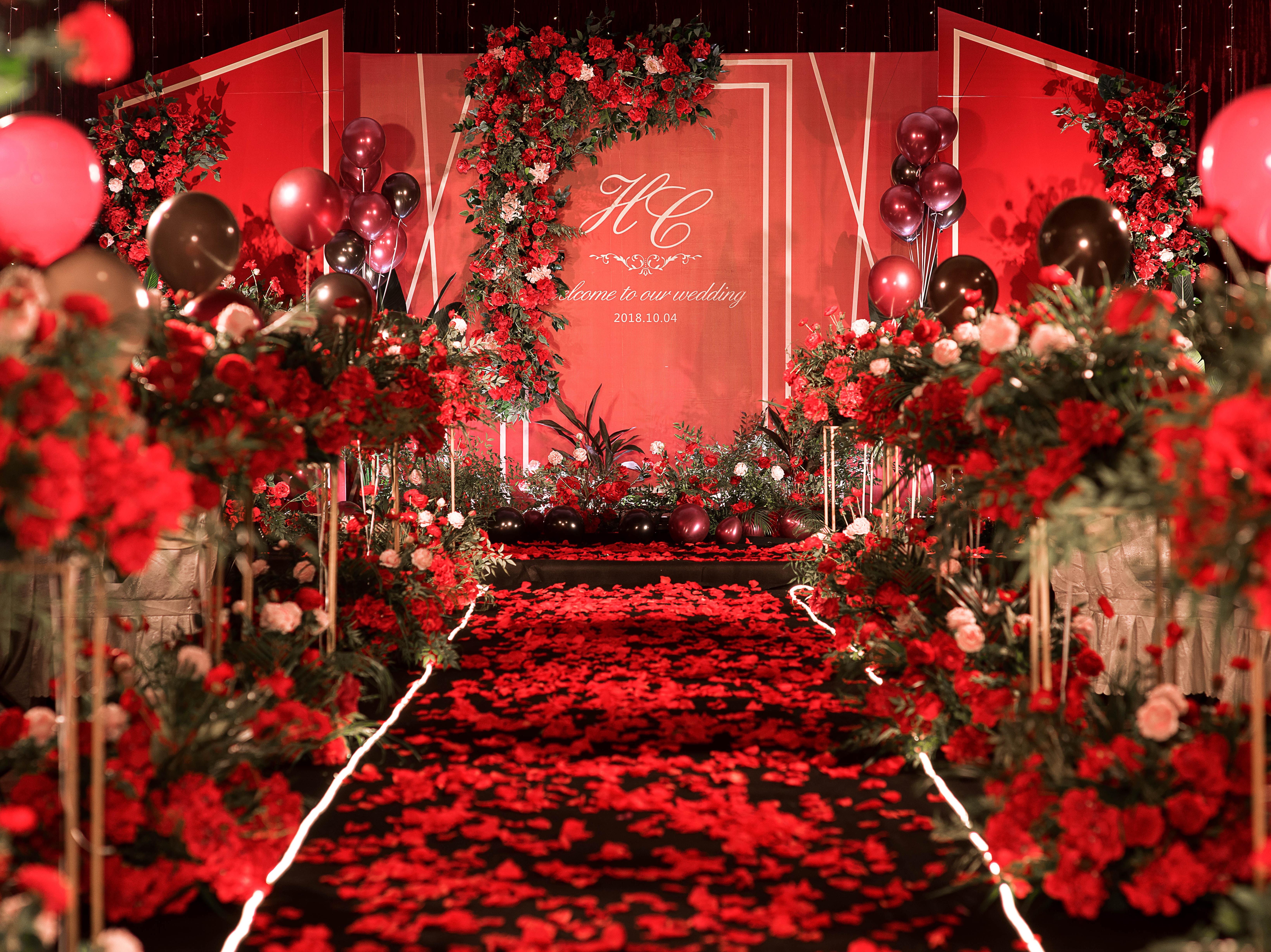 晟世红玺婚礼套餐（包含四大金刚）