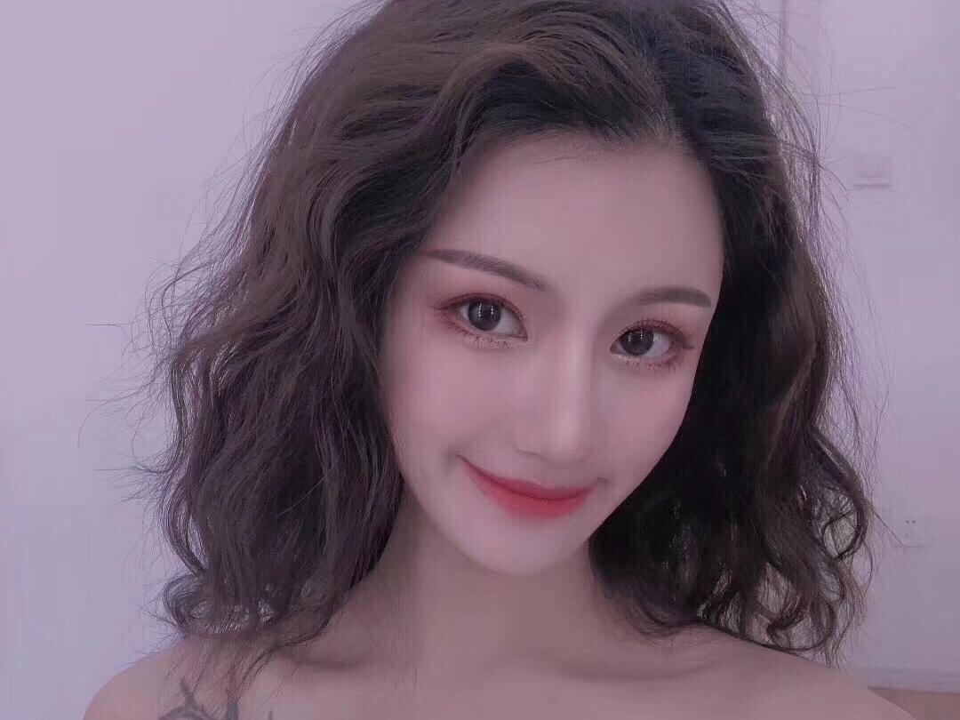 【你喜欢的风格，我家都有】首席档老师全程婚礼跟妆