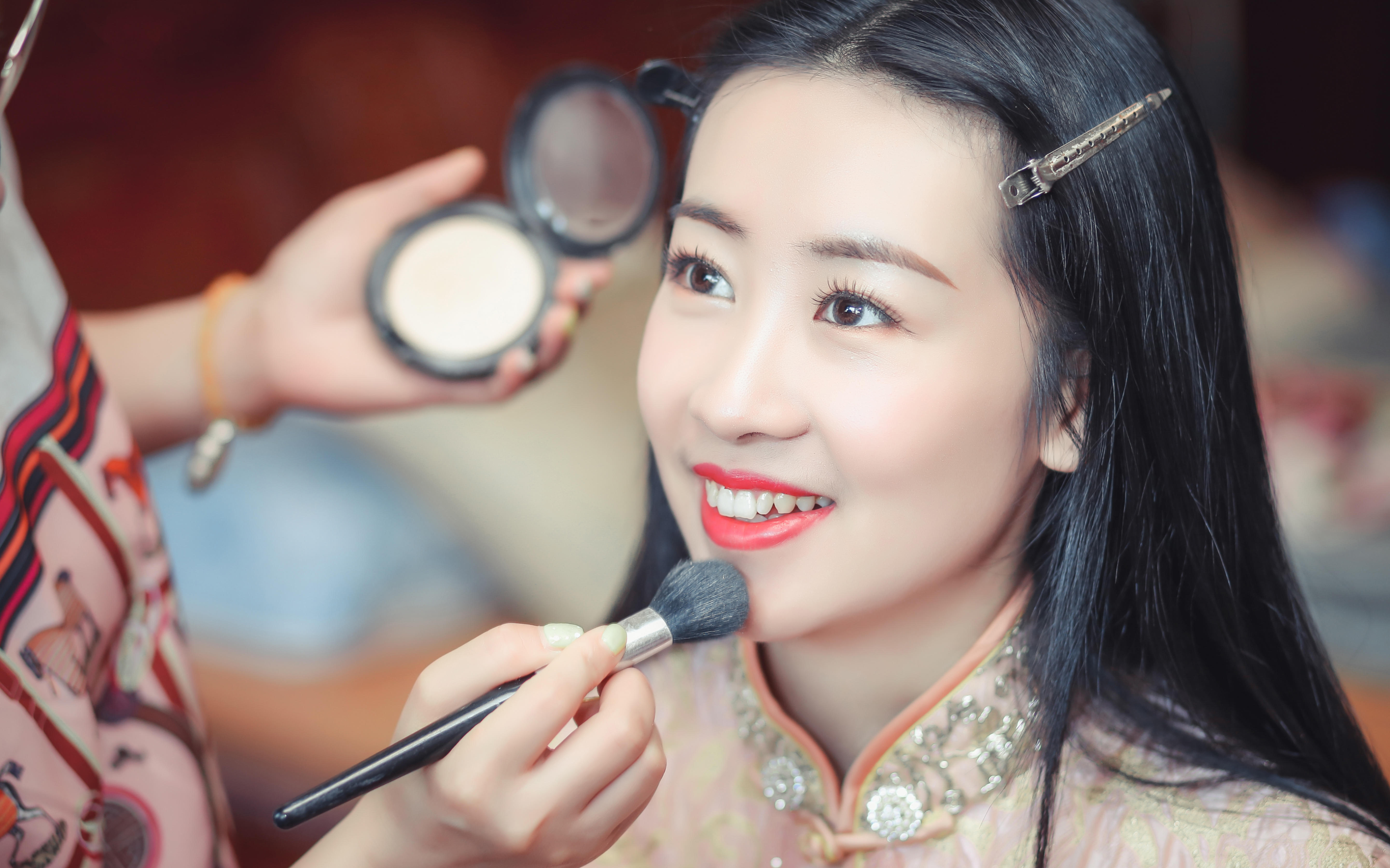    总监摄影师跟拍 精修至少60张