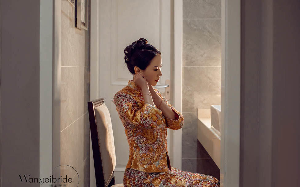 婚礼现在冬季 ——淡淡的蓝在白雪里微微的发着光