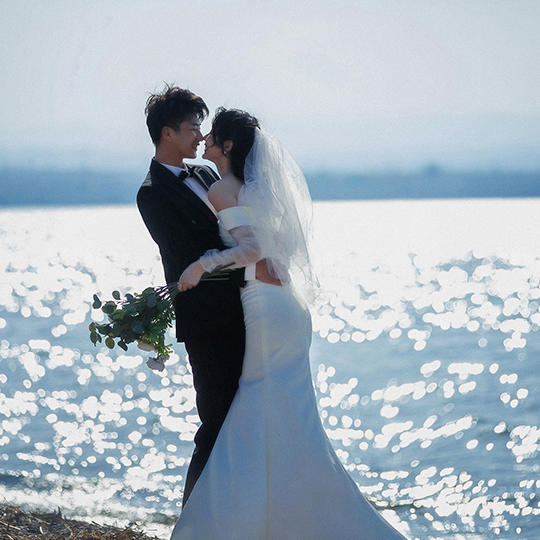 輕旅拍 | 全新婚紗照風(fēng)格
