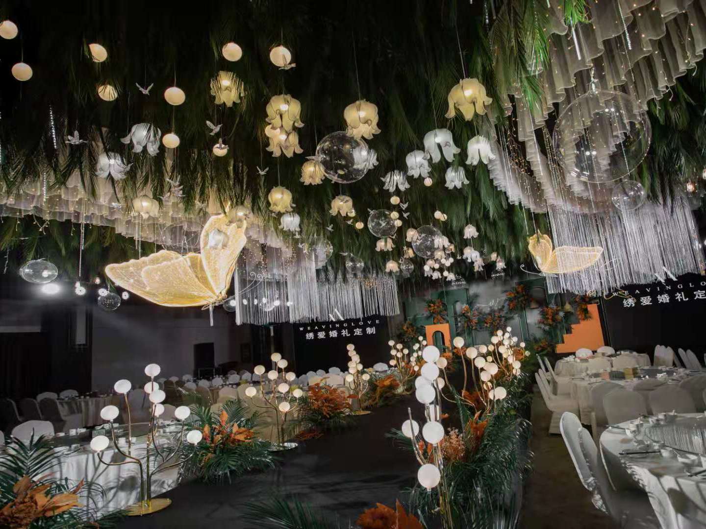 绣爱的这场真是仙气十足啊，绿橙色真是美爆了，