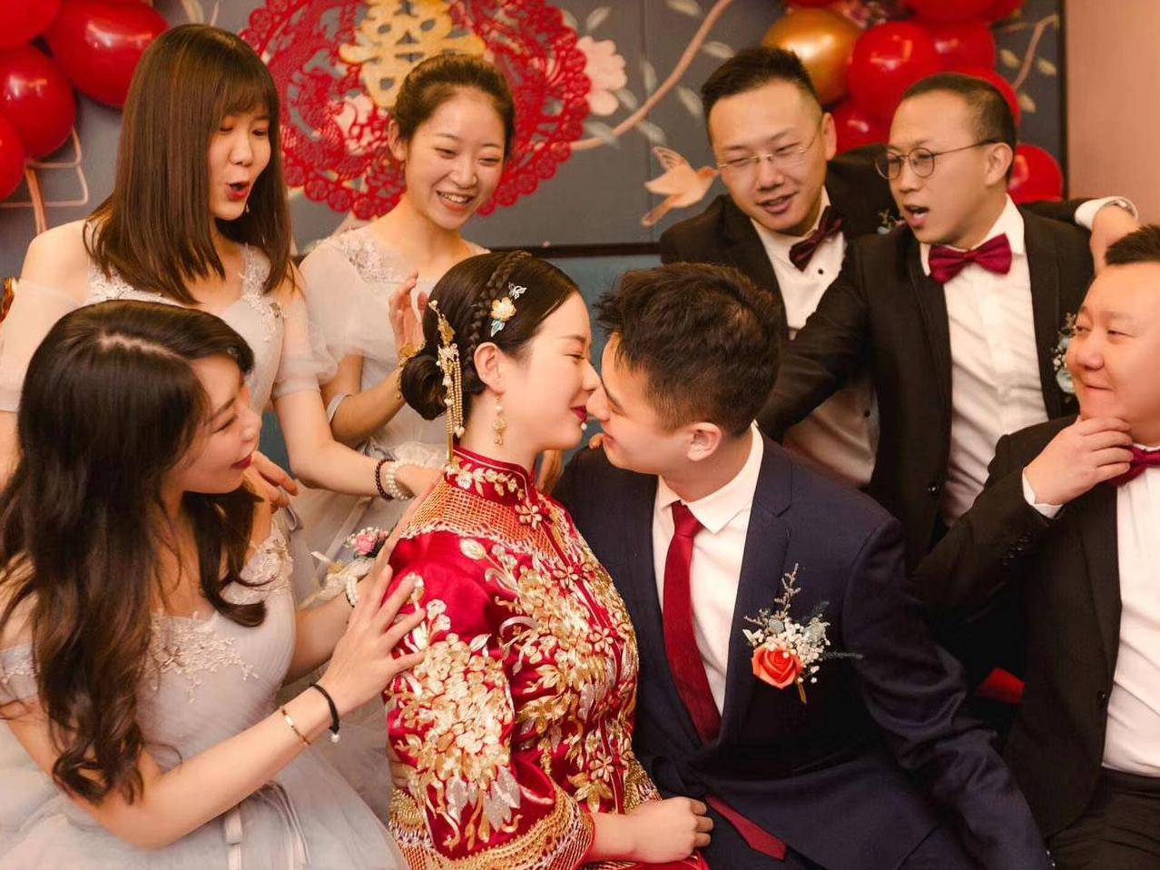 【超值系列】新娘中式嫁衣+新郎中式礼服+伴娘服