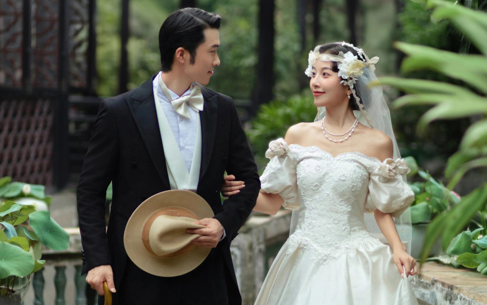 园林民国风轻复古婚纱照👰🤵
