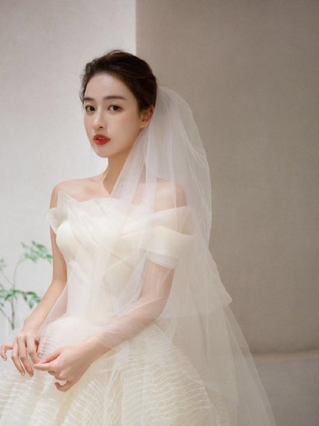 【超值租赁】3件套婚纱 出门秀禾+白纱+敬酒晚礼