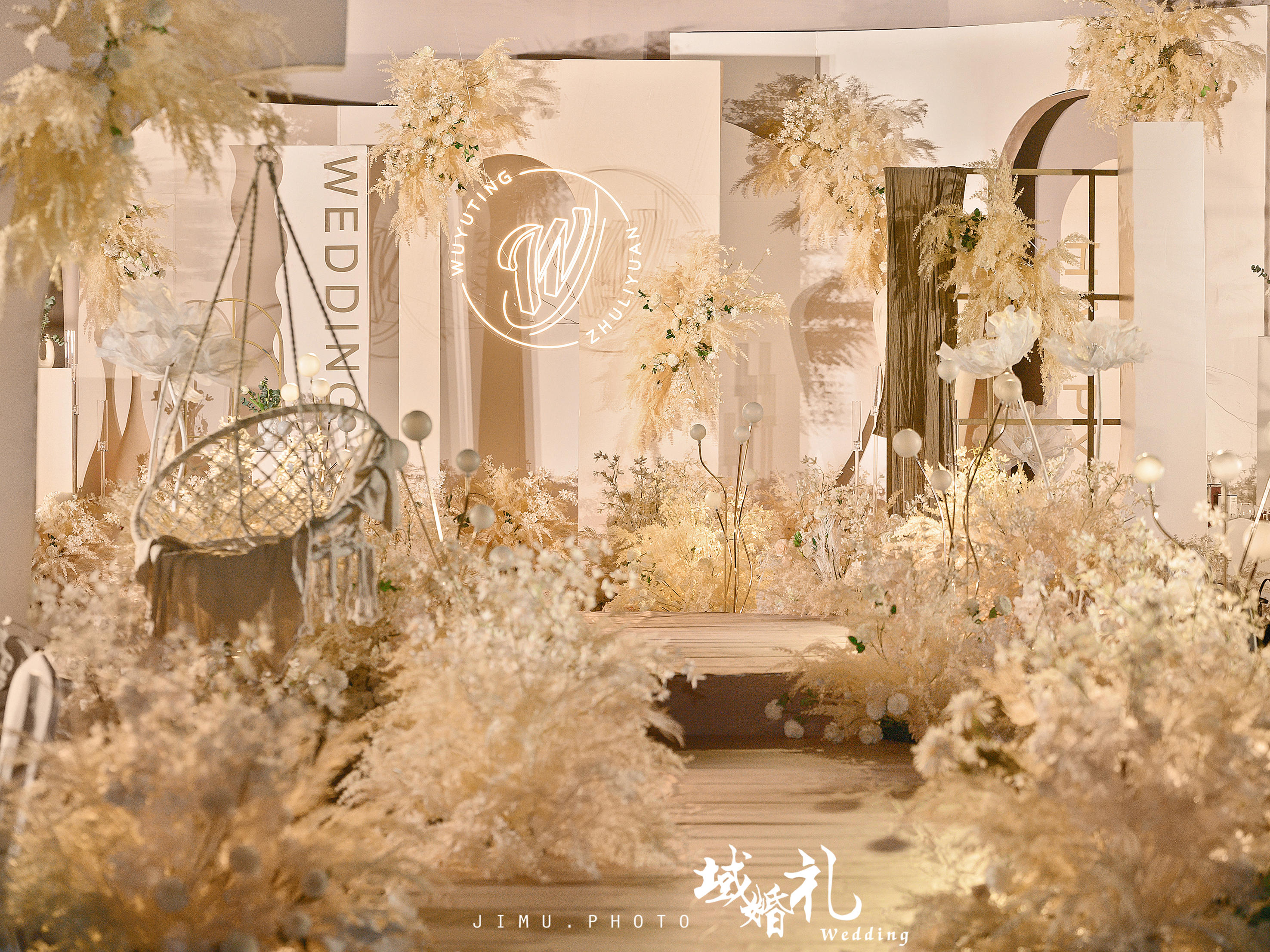 域婚礼丨香槟色简约几何婚礼
