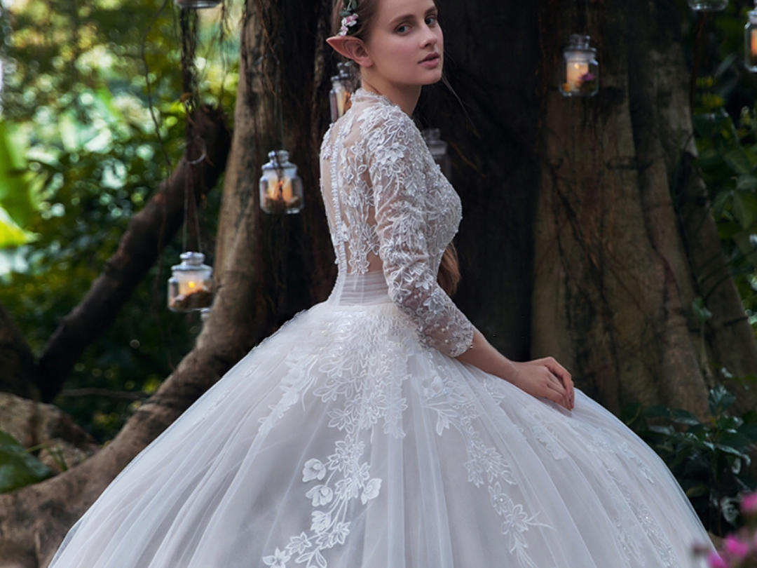 【劲爆超值推荐】主纱/齐地纱+敬酒服+伴娘服