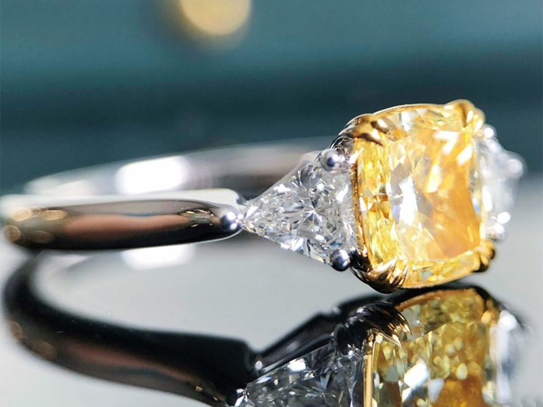 戴慕实体店 三克拉黄钻求婚钻戒 适宜收藏 可传承