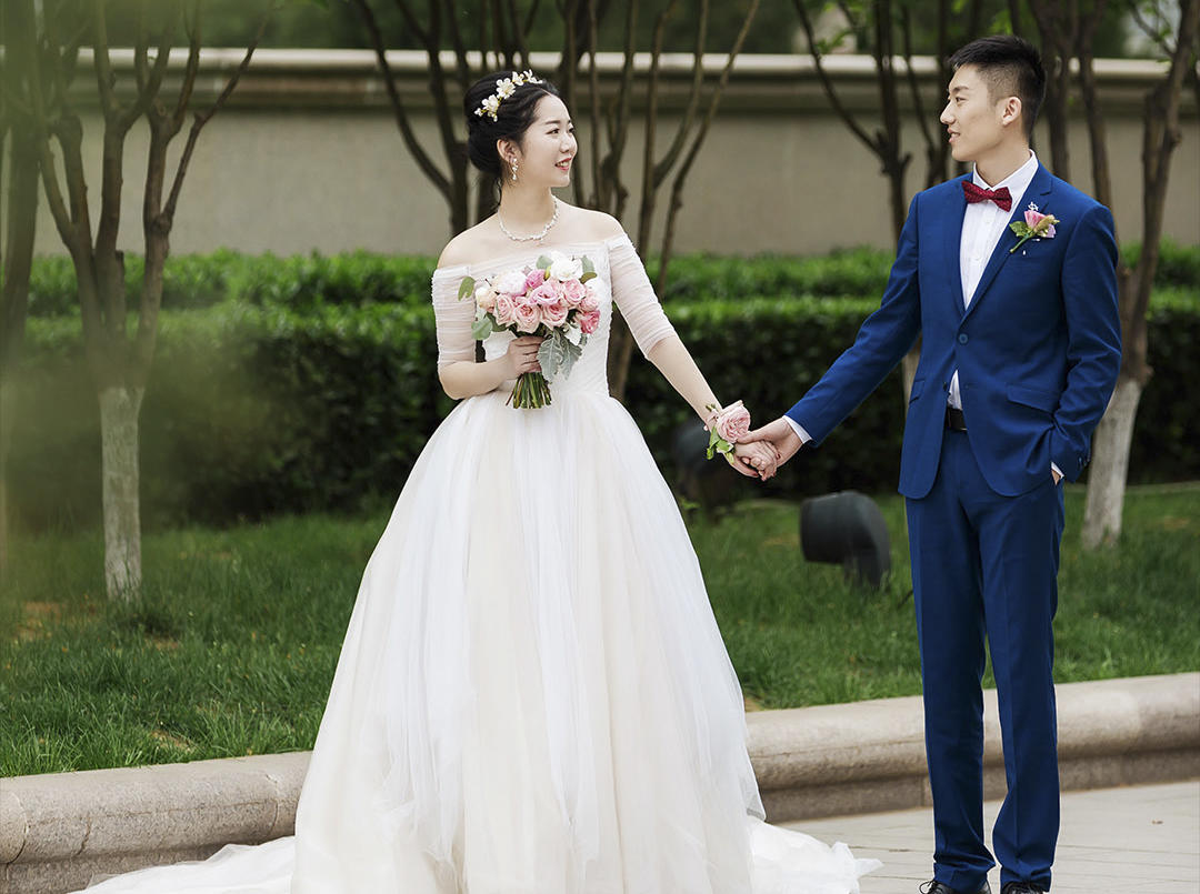 石家庄租婚纱_石家庄前十婚纱摄影(2)