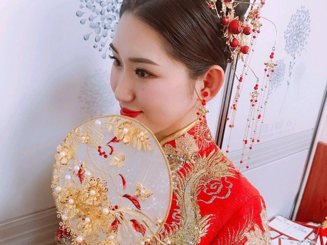 【团购钜惠】出门秀禾服+仪式纱+敬酒服+伴娘服