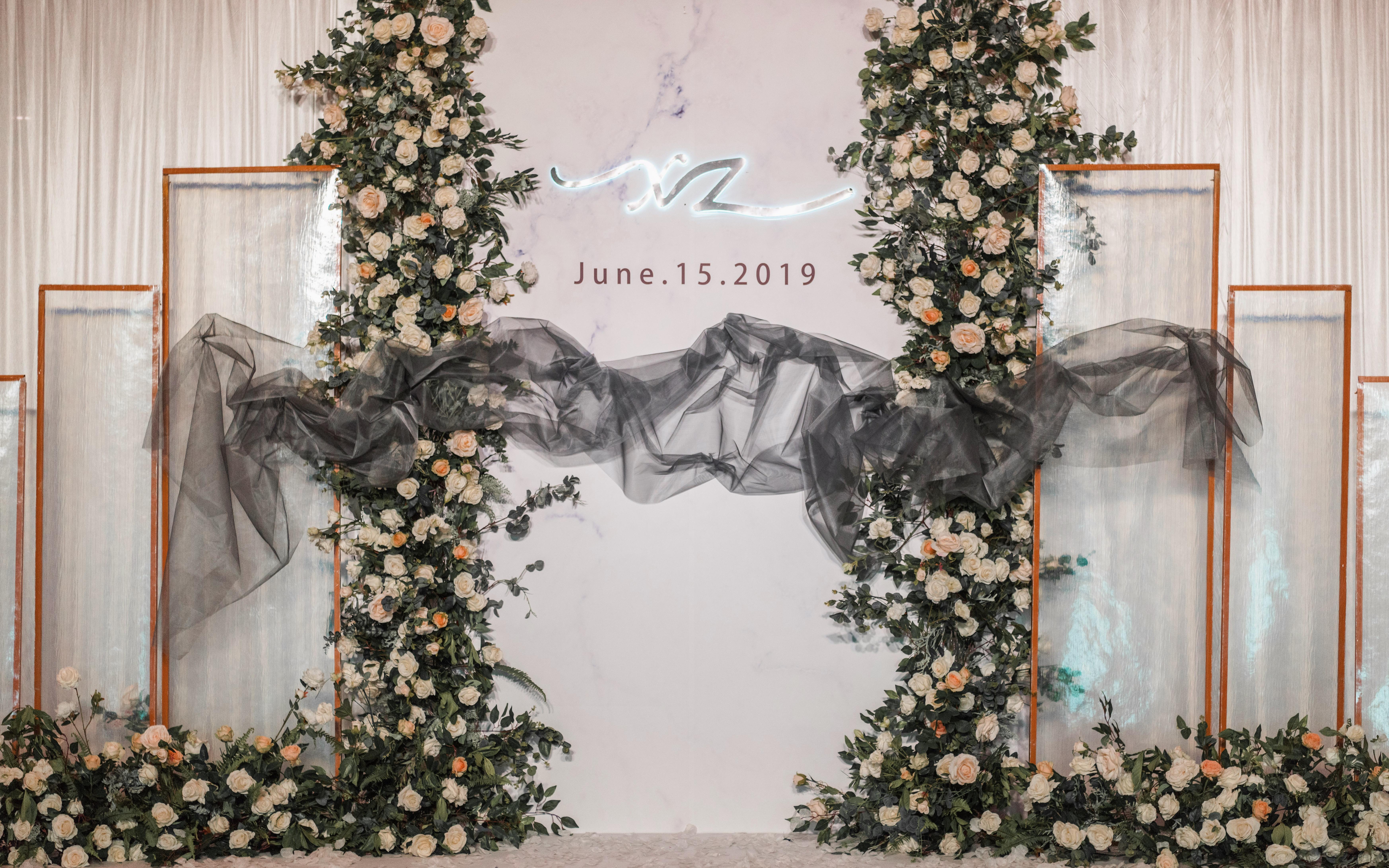 白綠灰高級婚禮               