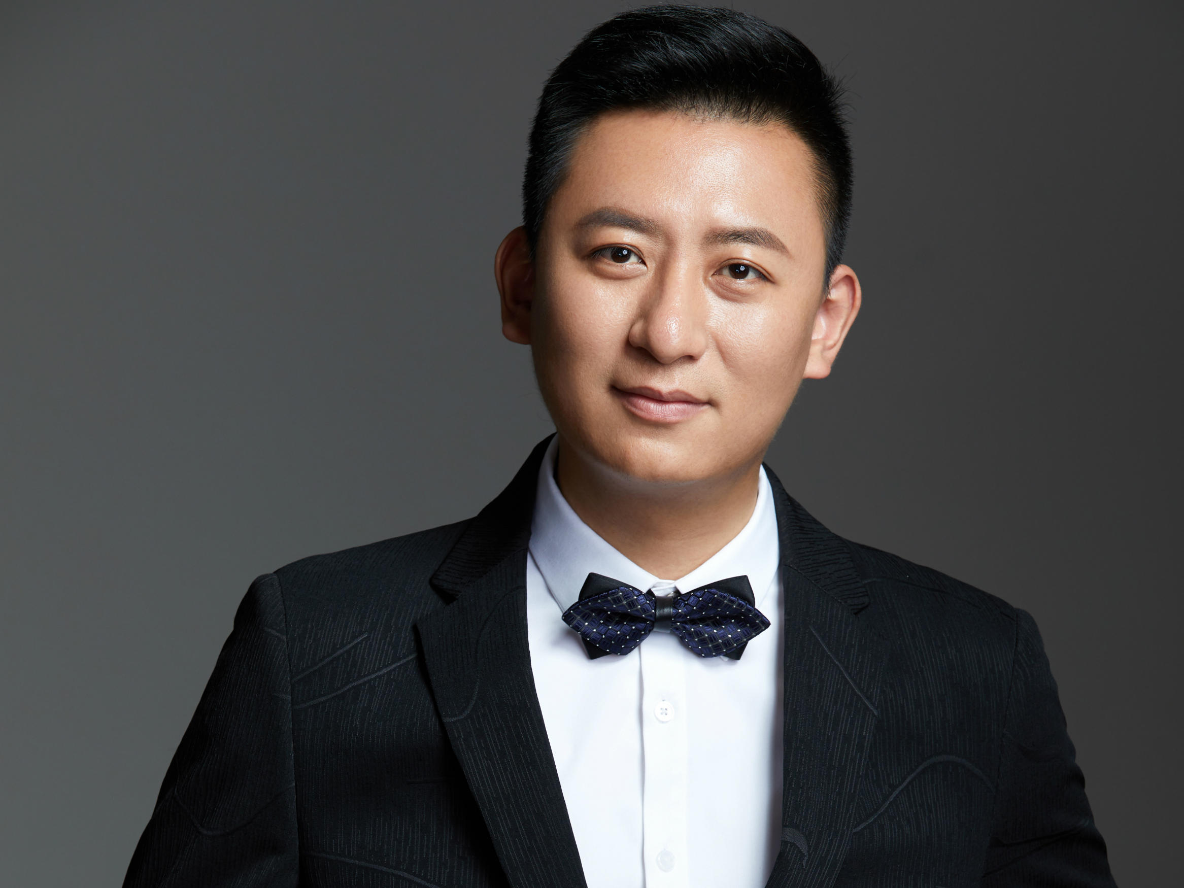 【人气好评】内涵主持洪源，文化、幽默，督导+DJ