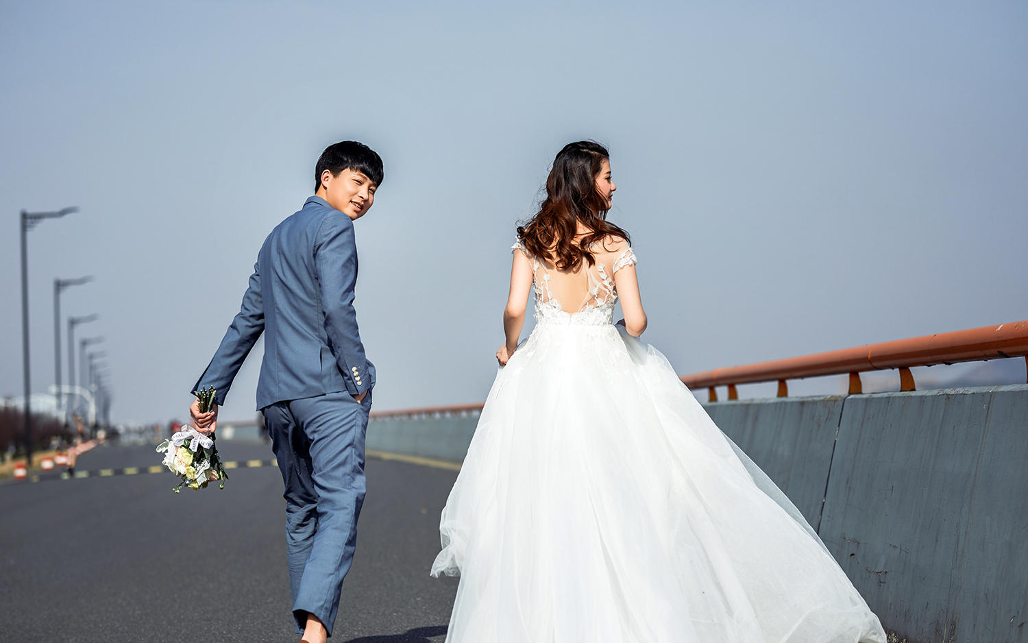 时尚创意文艺婚纱照【素色客片欣赏】