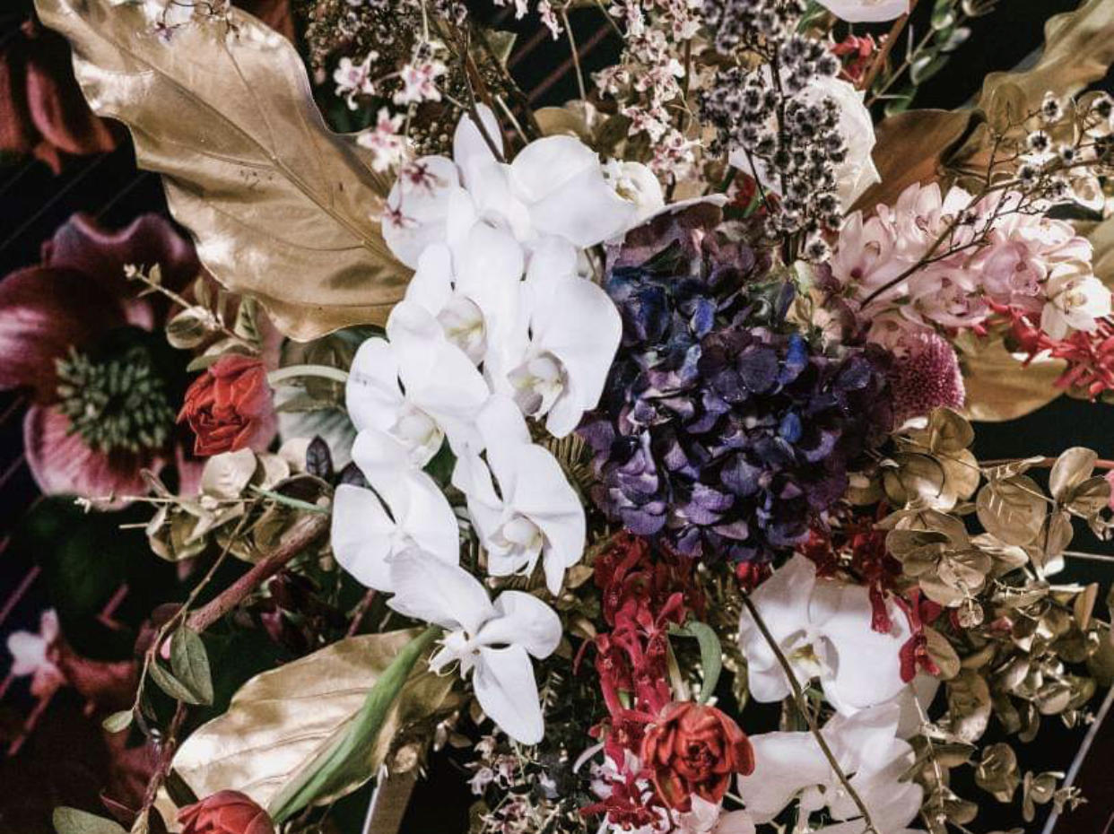 中央舞台现代party风|全真花|