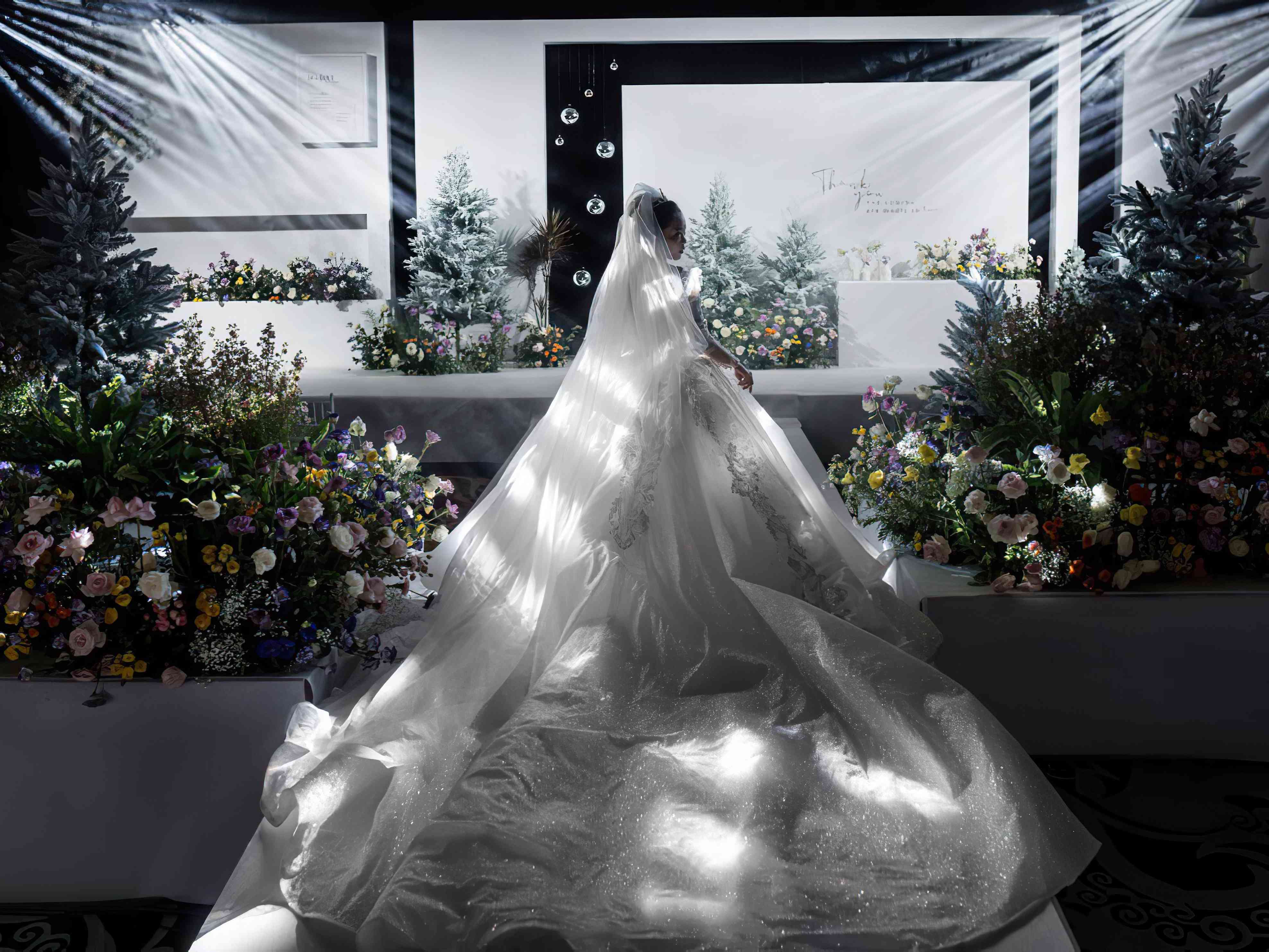 白绿色极简婚礼 雪花飘落是属于我们的圣诞夜