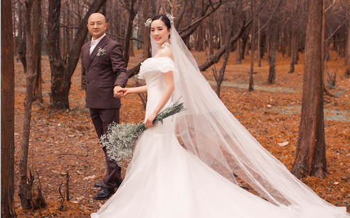 大理清新羊驼旅拍＋浪漫房车住宿