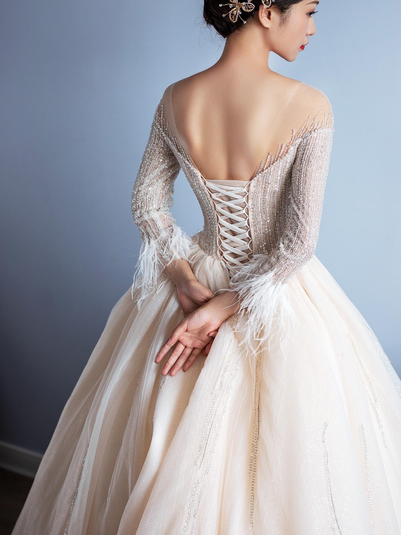 【全网低价套餐】秀禾+仪式纱+敬酒服+跟妆+男装