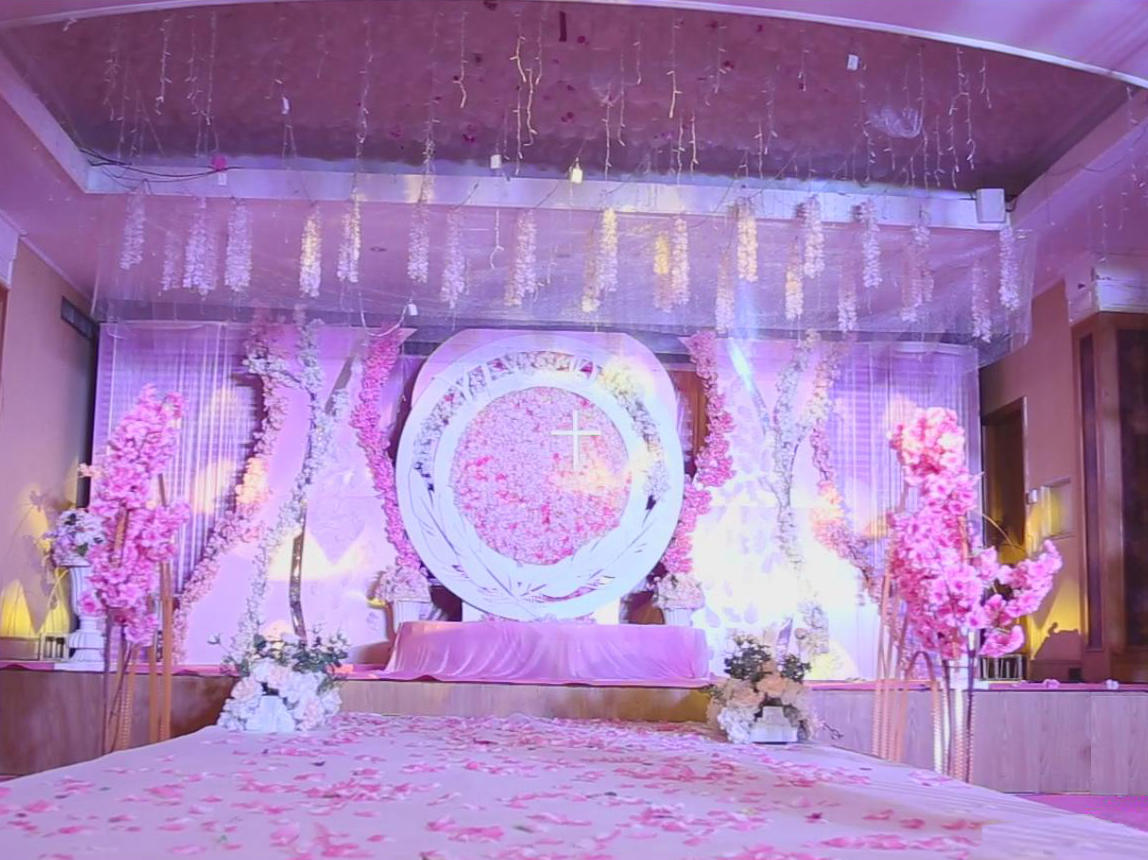 粉色佳人温馨浪漫主题婚礼