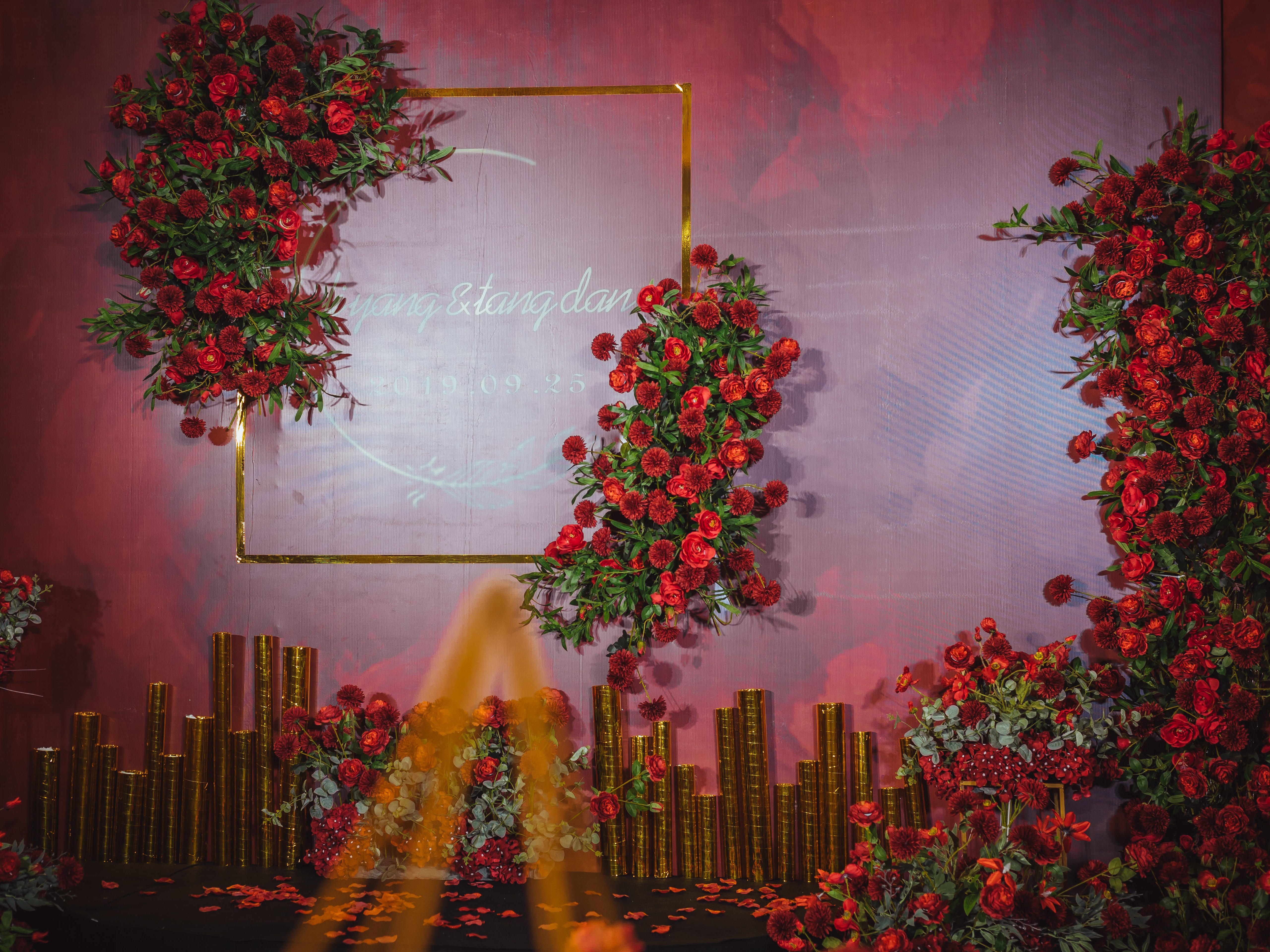 【个性定制，限时特价】现代复古红黑风格婚礼婚庆