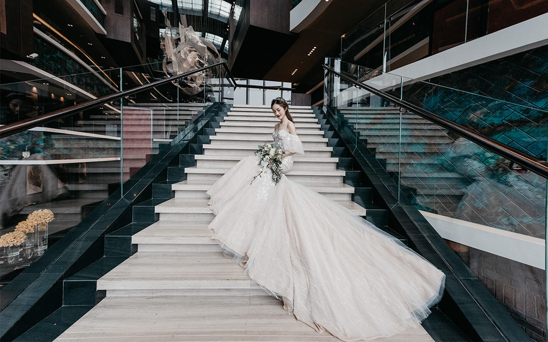 户外婚礼婚纱选择 网红小姐姐推荐款