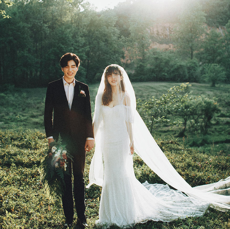 花木罙｜外景任选+8服8造+轻奢纪实婚照