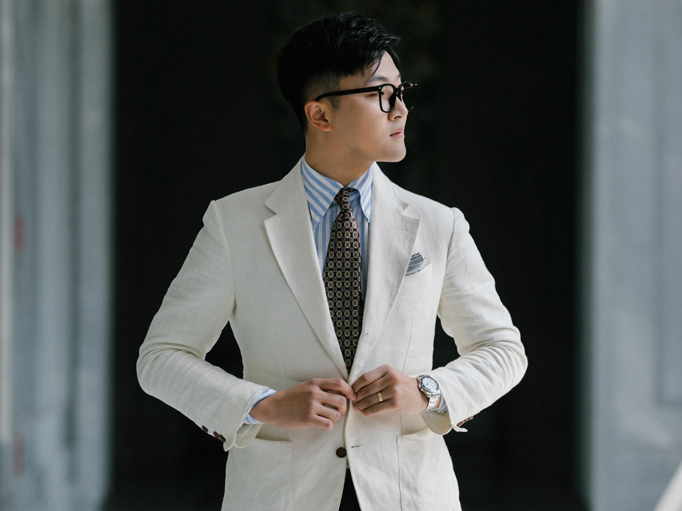 ELEVEN-李昂（真实、自然）