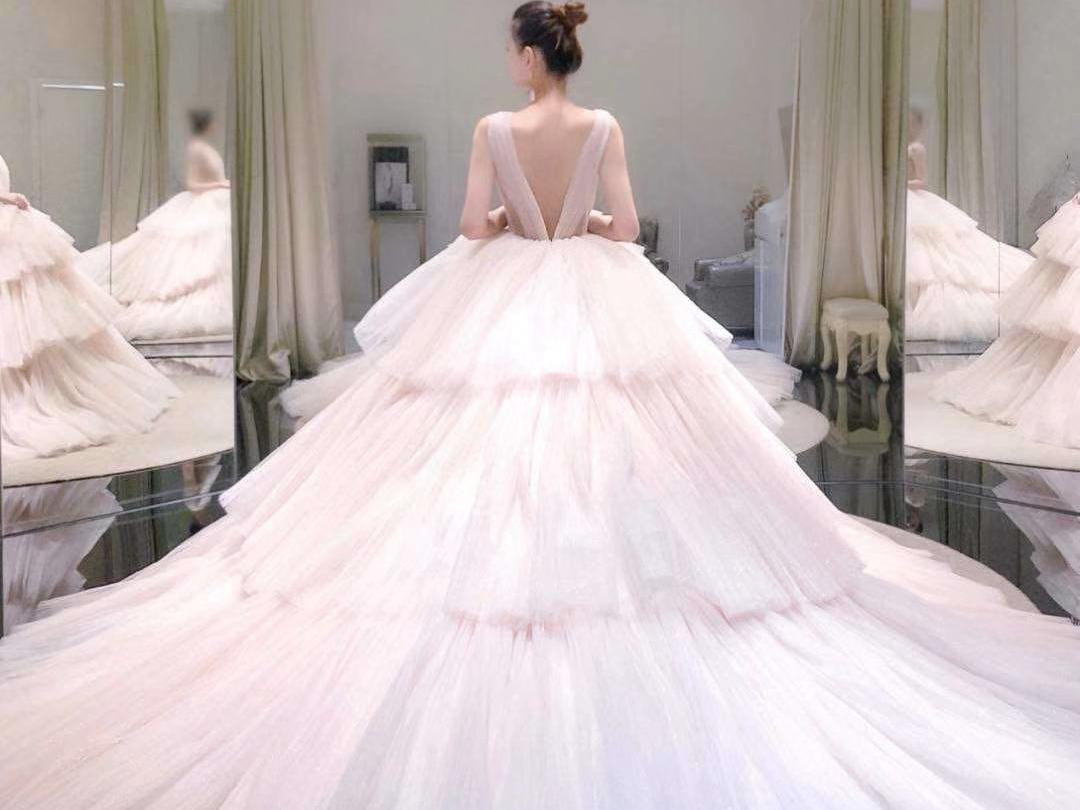 【2020六月新娘】夏季婚纱+新娘化妆套餐